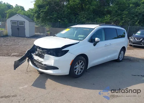 2020 Chrysler Voyager Lxi z USA, uszkodzony, nr VIN 2C4RC1DG5LR157156